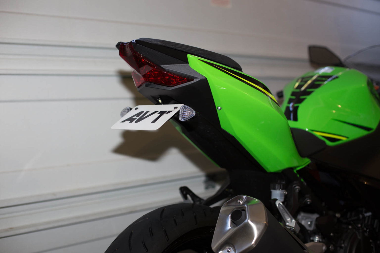 AVT Ninja 400 Fender Eliminator NI Kit 20182024 LED Turn Signals