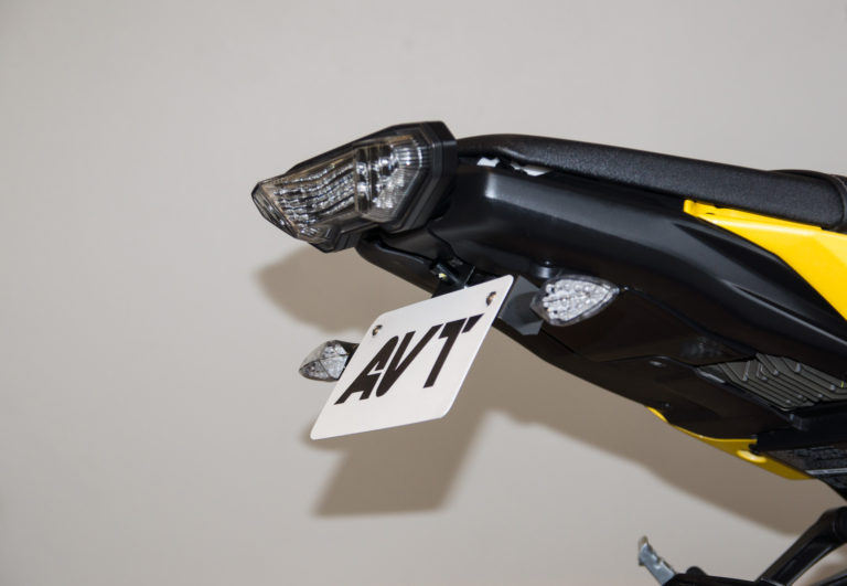 AVT 20142016 Yamaha FZ09 Fender Eliminator NI Kit FLUSH LED Turn
