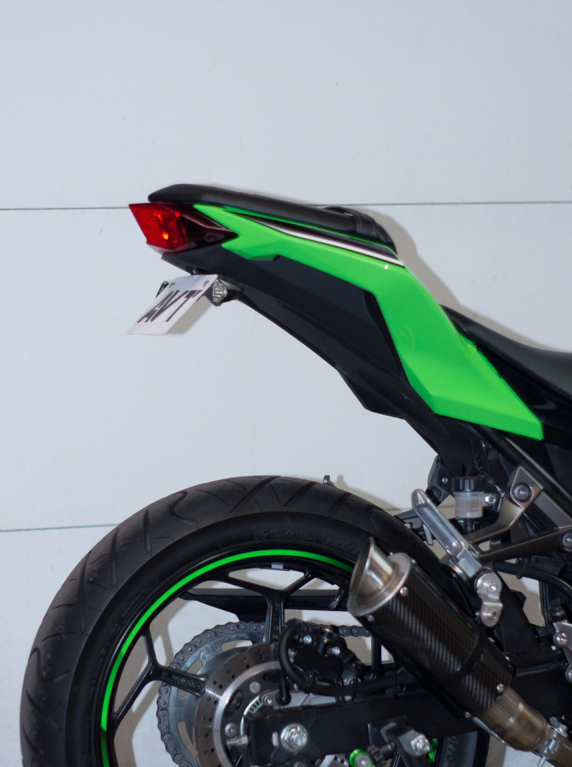 AVT Ninja 300 Fender Eliminator NI Kit 20132017 LED Turn Signals